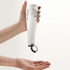 Shampoing Fortifiant Izumi Tonic Shu Uemura 300ml -Produits Capillaires 3474637136512 3 68325.1684847703